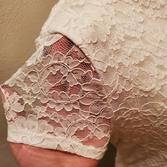 EXPRESS white lace top - Picture 3 of 10